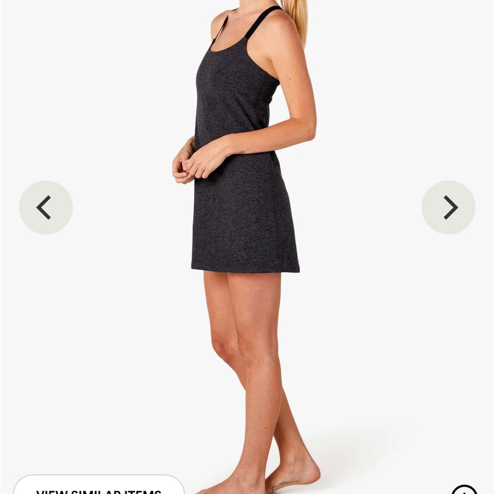 Black Sleeveless Dress